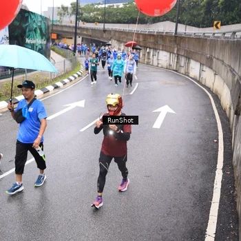 Runner Photo 7949155