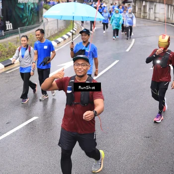 Runner Photo 7949161