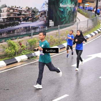Runner Photo 7949177