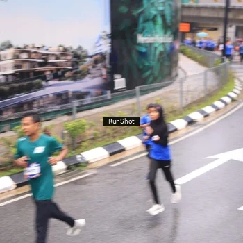 Runner Photo 7949182