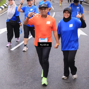 Runner Photo 7949183