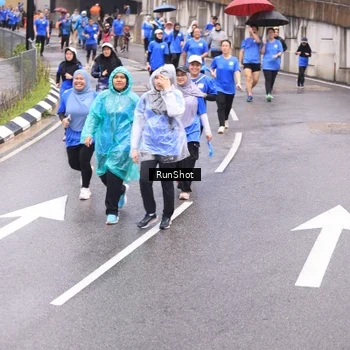 Runner Photo 7949192