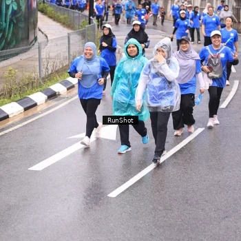 Runner Photo 7949196