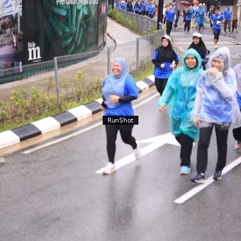 Runner Photo 7949203