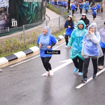 Runner Photo 7949205