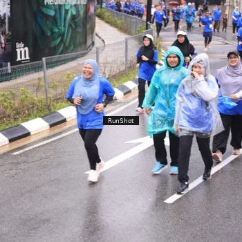 Runner Photo 7949206