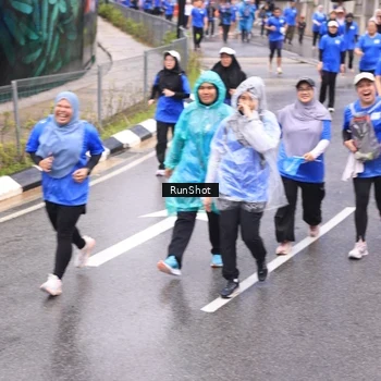 Runner Photo 7949209