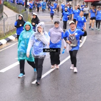 Runner Photo 7949211