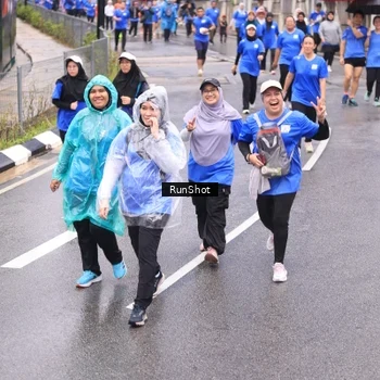 Runner Photo 7949213