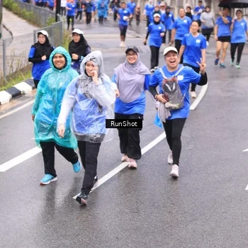 Runner Photo 7949215