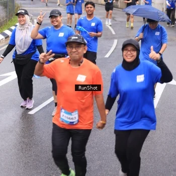 Runner Photo 7949218