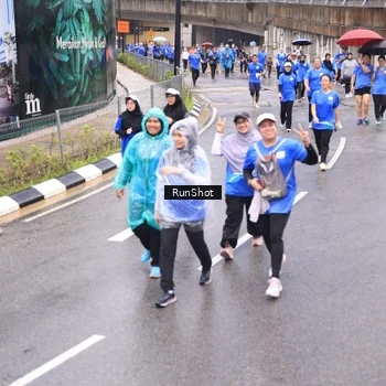 Runner Photo 7949223