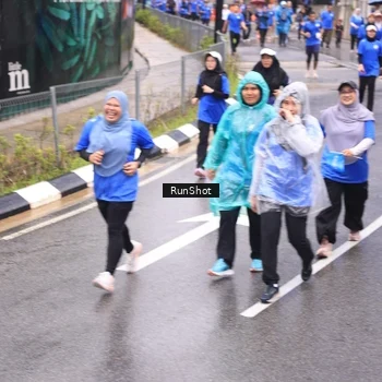 Runner Photo 7949230