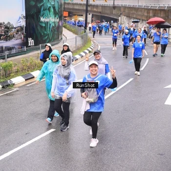 Runner Photo 7949235