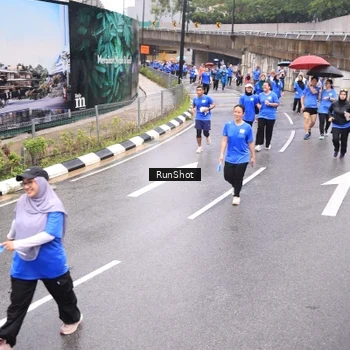 Runner Photo 7949263