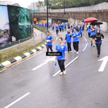 Runner Photo 7949266