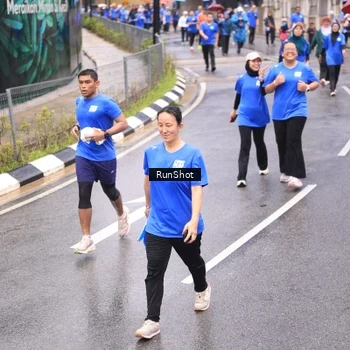 Runner Photo 7949271