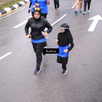 Runner Photo 7949293