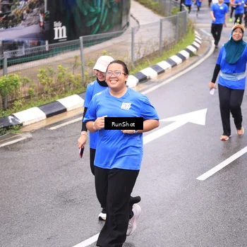 Runner Photo 7949310