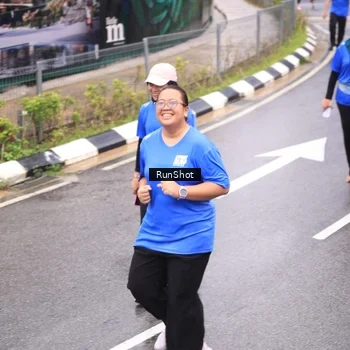 Runner Photo 7949312