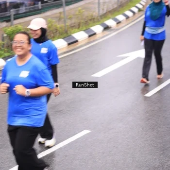 Runner Photo 7949318