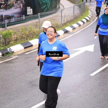 Runner Photo 7949324
