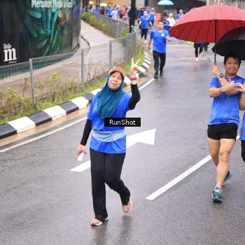 Runner Photo 7949330