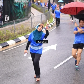 Runner Photo 7949332