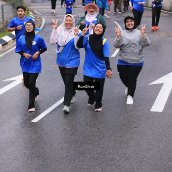Runner Photo 7949369
