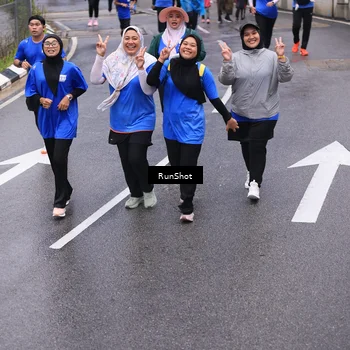 Runner Photo 7949370