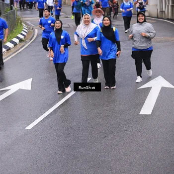 Runner Photo 7949376