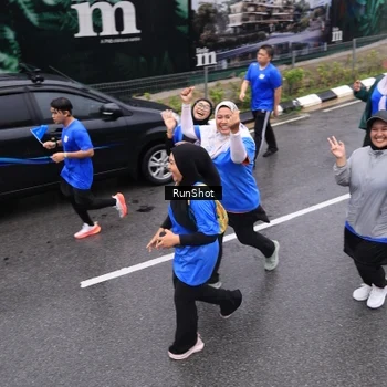 Runner Photo 7949405
