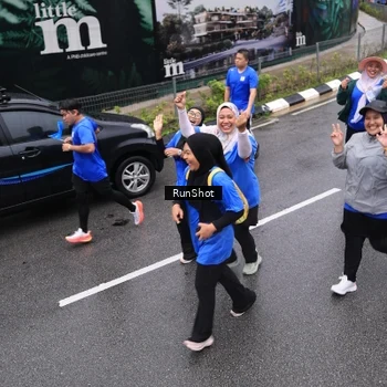 Runner Photo 7949406