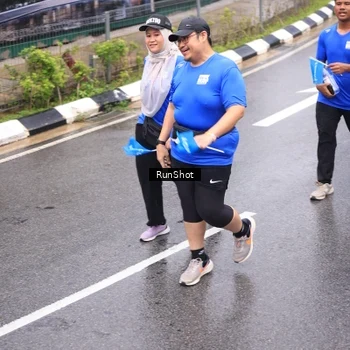 Runner Photo 7949411