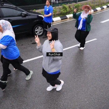 Runner Photo 7949415