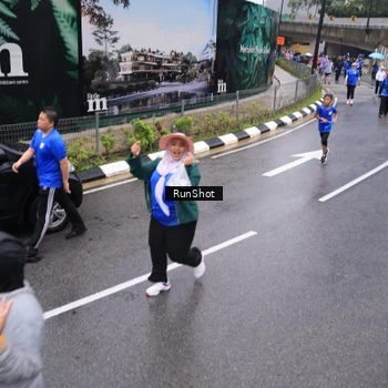 Runner Photo 7949421