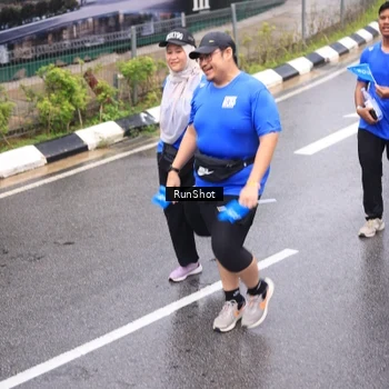 Runner Photo 7949424