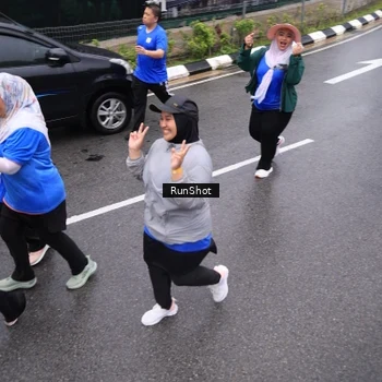 Runner Photo 7949442