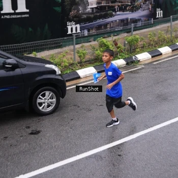 Runner Photo 7949450