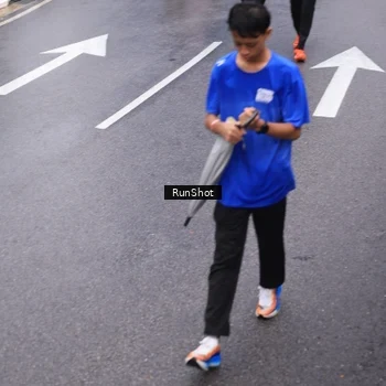 Runner Photo 7949454
