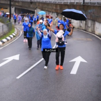 Runner Photo 7949467