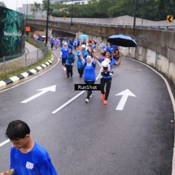 Runner Photo 7949470