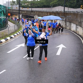 Runner Photo 7949487