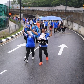 Runner Photo 7949488