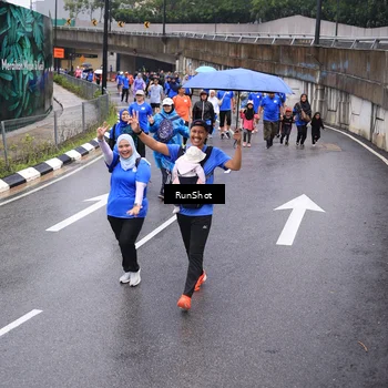 Runner Photo 7949495