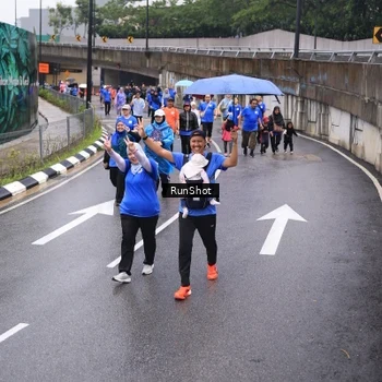 Runner Photo 7949501