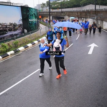 Runner Photo 7949505