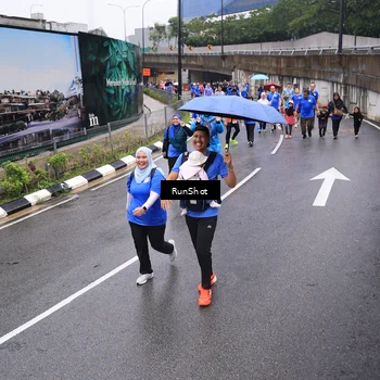 Runner Photo 7949506