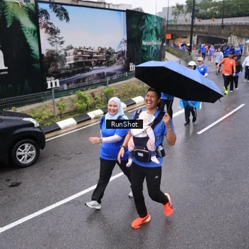 Runner Photo 7949510