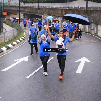 Runner Photo 7949512